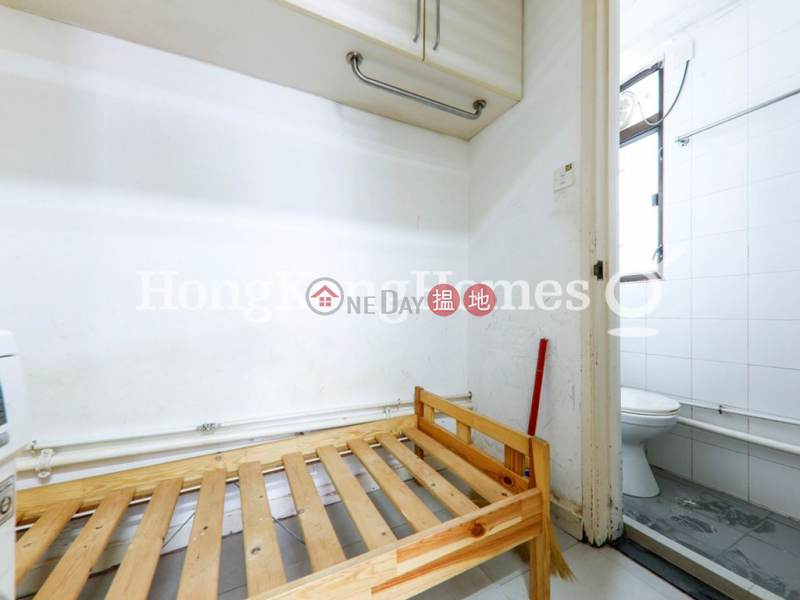 HK$ 35,000/ month | Crescent Heights, Wan Chai District, 3 Bedroom Family Unit for Rent at Crescent Heights