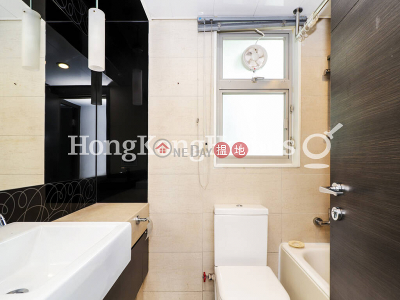 2 Bedroom Unit at Centre Place | For Sale | 1 High Street | Western District, Hong Kong | Sales | HK$ 11M