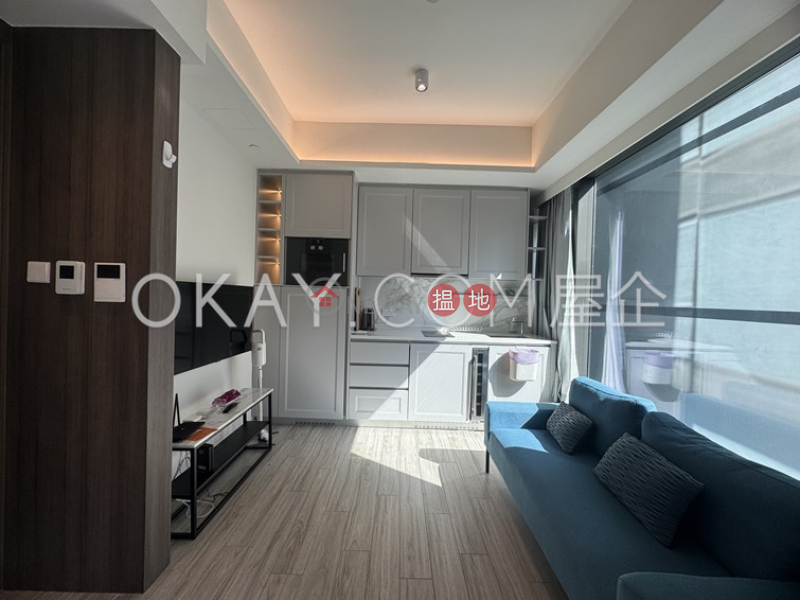Practical 1 bedroom with balcony | Rental | 8 Mosque Street | Western District | Hong Kong | Rental HK$ 25,000/ month