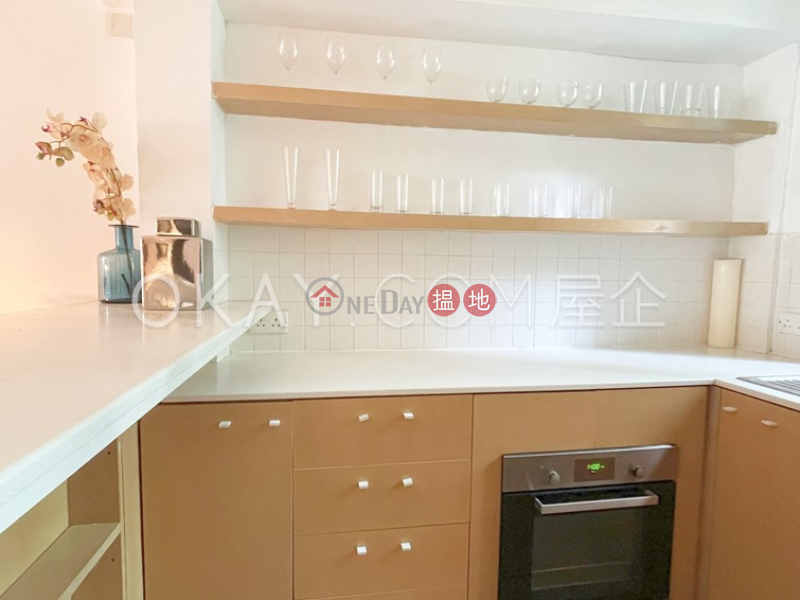 Gorgeous 1 bedroom on high floor with rooftop & balcony | For Sale | 36 Elgin Street 伊利近街36號 Sales Listings