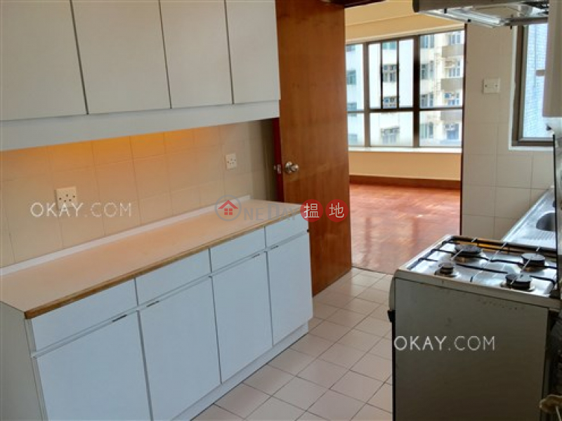 Sun and Moon Building, Middle | Residential | Rental Listings HK$ 34,000/ month