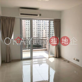 Stylish 3 bedroom with balcony | Rental, Shan Kwong Tower 山光苑 | Wan Chai District (OKAY-R103205)_0