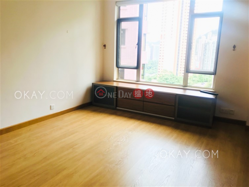 Efficient 3 bedroom with balcony | For Sale, 3A-3G Robinson Road | Western District Hong Kong Sales, HK$ 31.5M