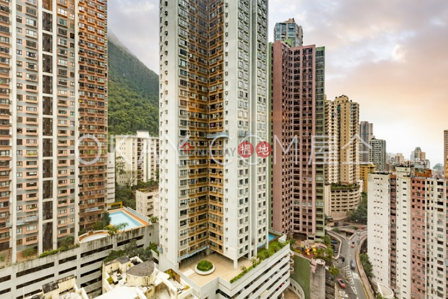 Property Search Hong Kong | OneDay | Residential | Sales Listings Charming 3 bedroom on high floor | For Sale