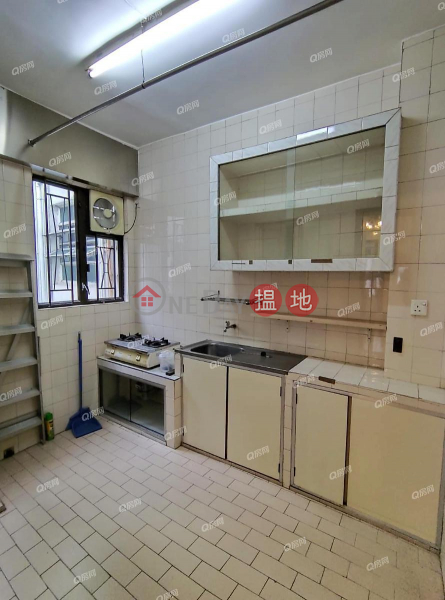 Luen Fat Apartments | 2 bedroom High Floor Flat for Sale 49 Smithfield | Western District, Hong Kong | Sales | HK$ 5.5M