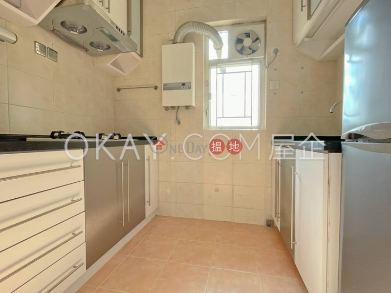 HK$ 33,000/ month Block D Viking Villas | Eastern District, Popular 3 bed on high floor with harbour views | Rental