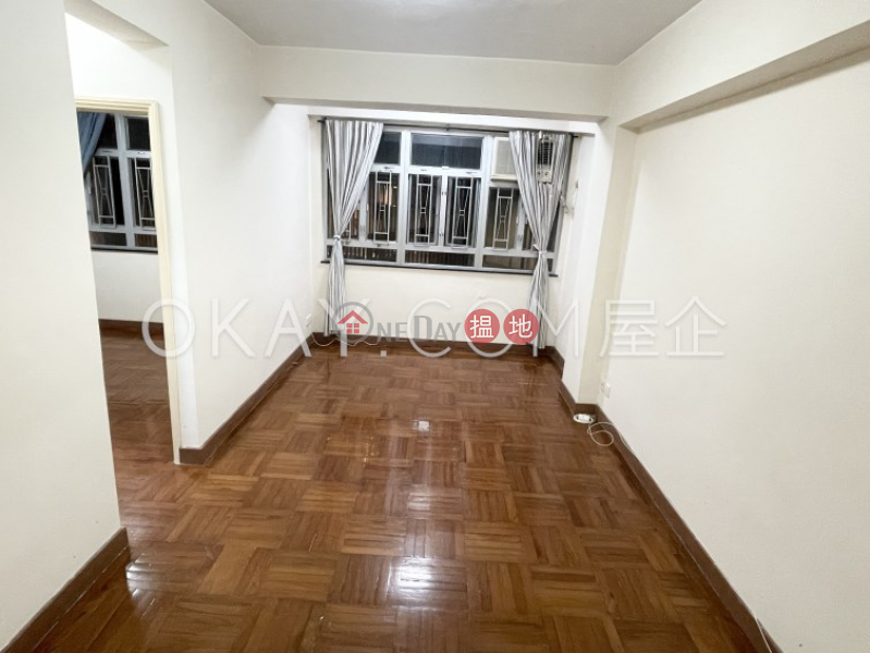 HK$ 8.8M Cherry Court Central District | Charming 2 bedroom in Mid-levels West | For Sale