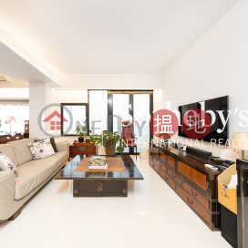 Property for Sale at Beverly Hill with 3 Bedrooms