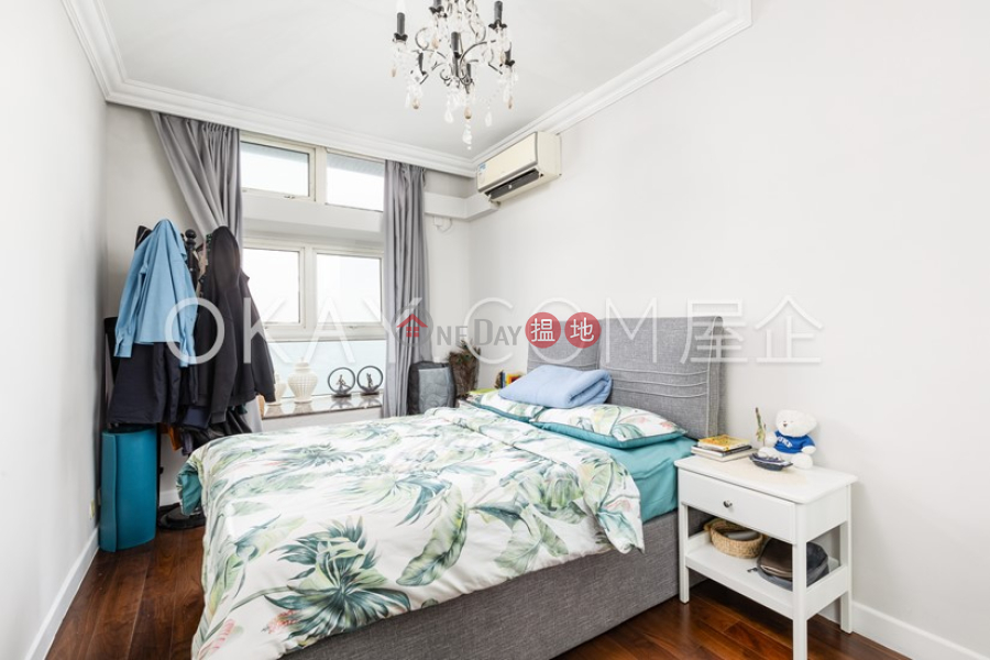 Tasteful 3 bed on high floor with sea views & balcony | For Sale | Discovery Bay, Phase 4 Peninsula Vl Coastline, 42 Discovery Road 愉景灣 4期 蘅峰碧濤軒 愉景灣道42號 Sales Listings