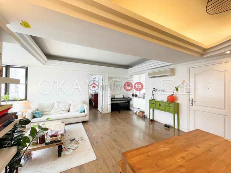Efficient 4 bed on high floor with rooftop & balcony | Rental | La Vogue Court 利華閣 Rental Listings