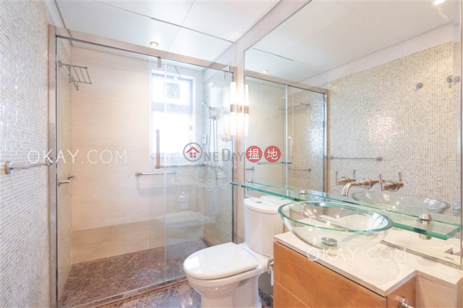 HK$ 65,000/ month, Phase 1 Residence Bel-Air Southern District Gorgeous 3 bed on high floor with sea views & balcony | Rental