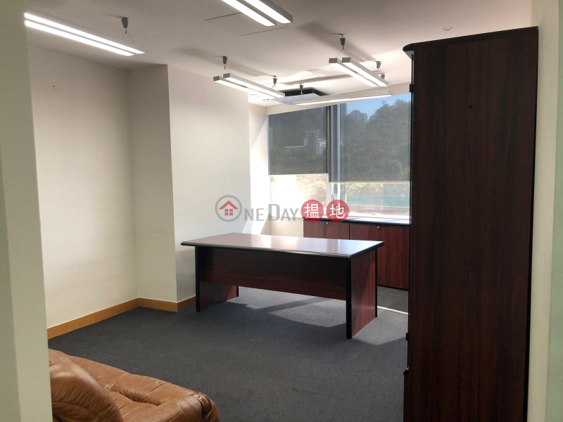 Ever Gain Plaza Tower 1 High Industrial Sales Listings, HK$ 17M