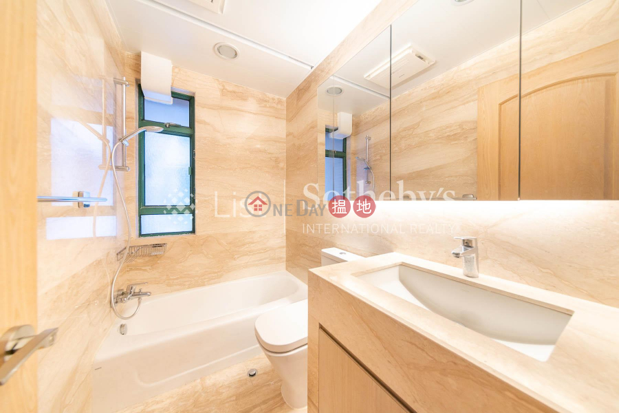 Property Search Hong Kong | OneDay | Residential, Rental Listings | Property for Rent at Hillsborough Court with 3 Bedrooms