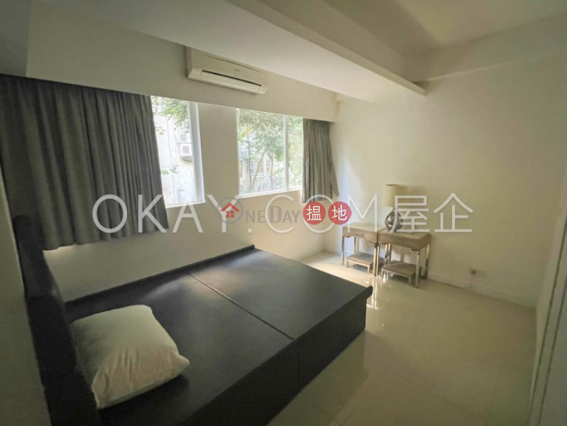 Charming 2 bedroom in Sheung Wan | Rental, 103-105 Jervois Street | Western District Hong Kong | Rental | HK$ 28,000/ month