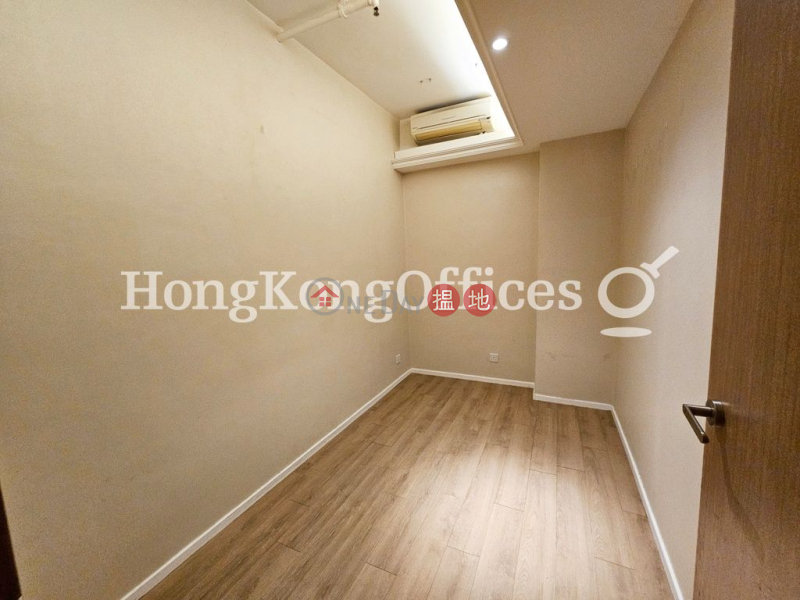 Property Search Hong Kong | OneDay | Office / Commercial Property, Rental Listings, Office Unit for Rent at Hong Kong House