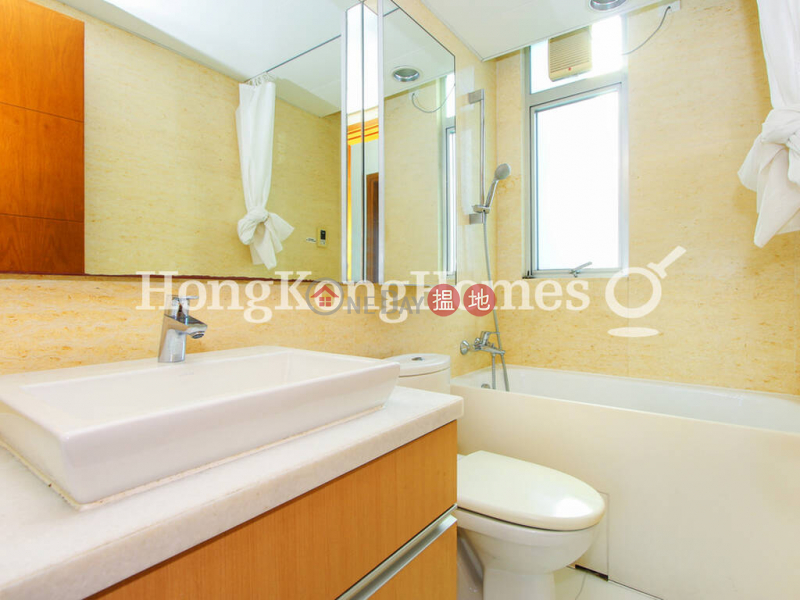 Property Search Hong Kong | OneDay | Residential Rental Listings | 3 Bedroom Family Unit for Rent at GRAND METRO