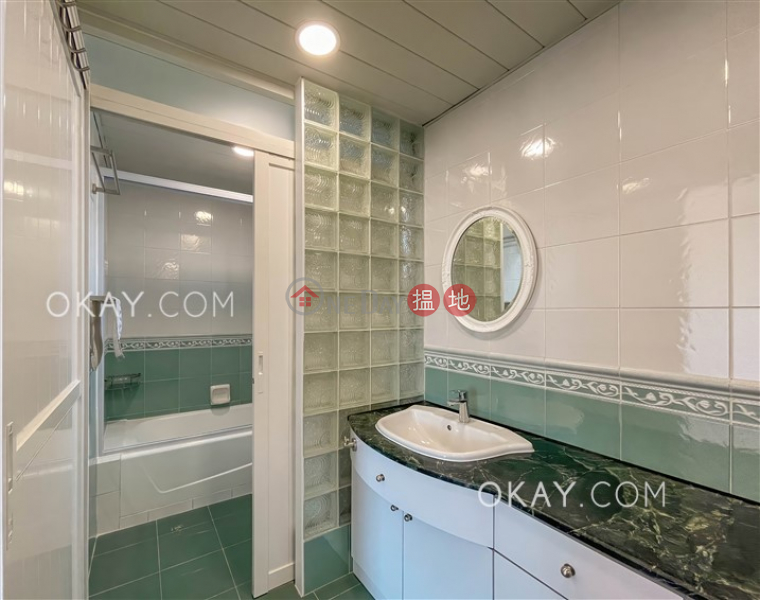 Lovely house with parking | For Sale, Hong Lok Yuen Fifth Street (House 1-101) 康樂園第五街 (1-101號) Sales Listings | Tai Po District (OKAY-S81275)