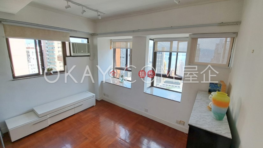 Lovely 1 bedroom on high floor with sea views | For Sale | Parksdale 般柏苑 Sales Listings