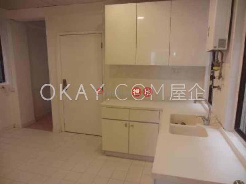 HK$ 3,500萬文麗苑-西區3房2廁,極高層,連車位,露台文麗苑出售單位