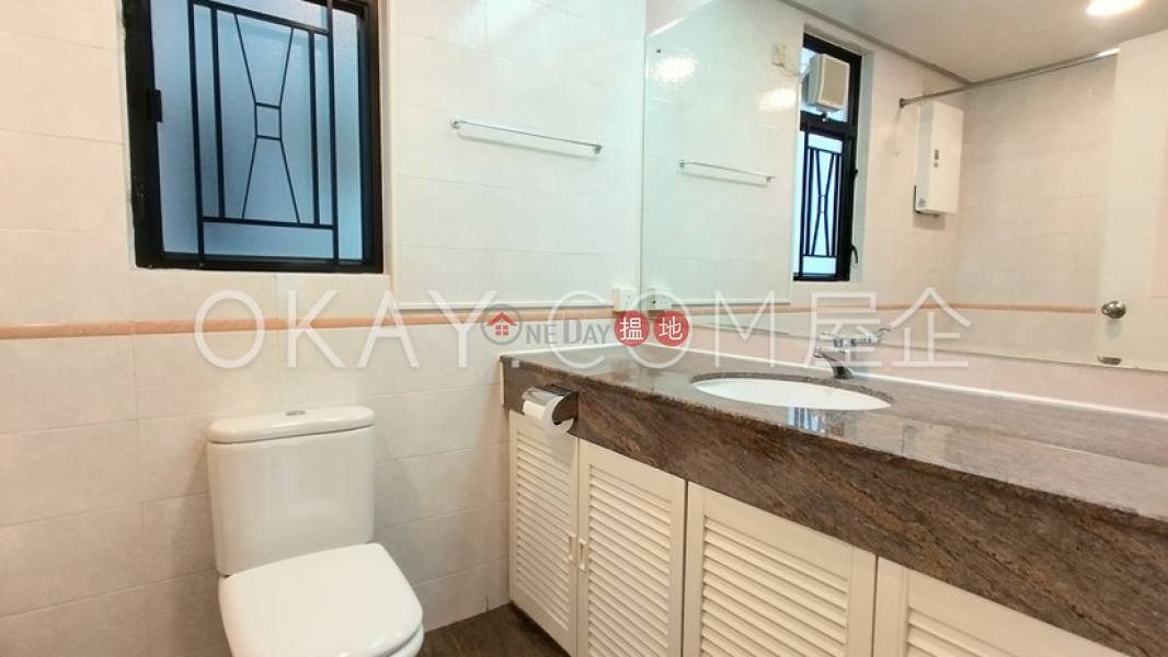 HK$ 70,000/ month Clovelly Court, Central District | Luxurious 3 bedroom on high floor with parking | Rental
