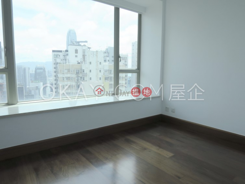 Stylish 4 bed on high floor with harbour views | Rental | No 31 Robinson Road 羅便臣道31號 Rental Listings