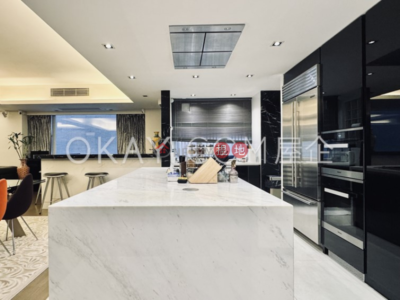 Efficient 3 bedroom with balcony & parking | For Sale, 40 Conduit Road | Western District | Hong Kong | Sales HK$ 23.8M