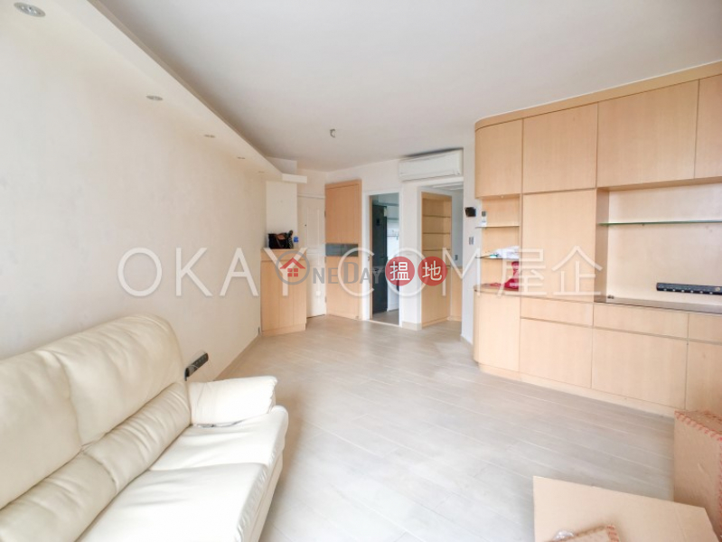 Tasteful 3 bedroom with balcony | Rental, Euston Court 豫苑 Rental Listings | Western District (OKAY-R97924)