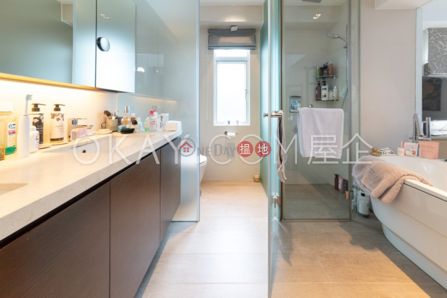 Skyline Mansion | Middle, Residential | Sales Listings | HK$ 29.8M