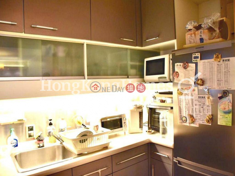Property Search Hong Kong | OneDay | Residential | Rental Listings | 3 Bedroom Family Unit for Rent at Block C Dragon Court
