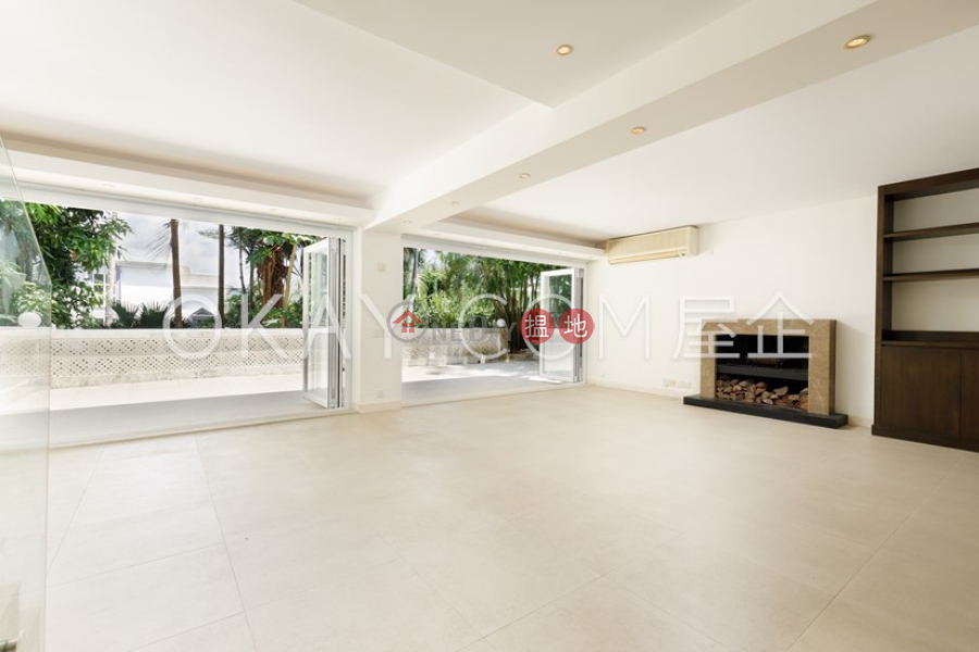 HK$ 24M, Lobster Bay Villa | Sai Kung, Rare house with terrace & parking | For Sale