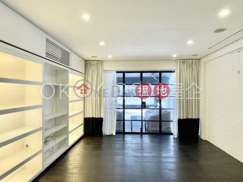 Unique 1 bedroom with terrace | Rental, Golden Valley Mansion 金谷大廈 | Central District (OKAY-R7101)_0