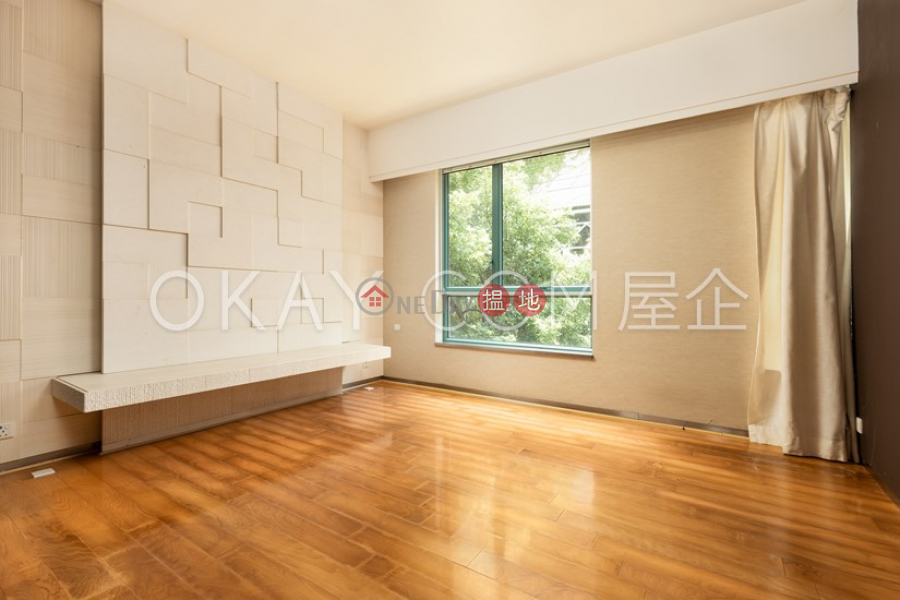 Gorgeous house with rooftop, balcony | For Sale | Phase 1 Regalia Bay 富豪海灣1期 Sales Listings
