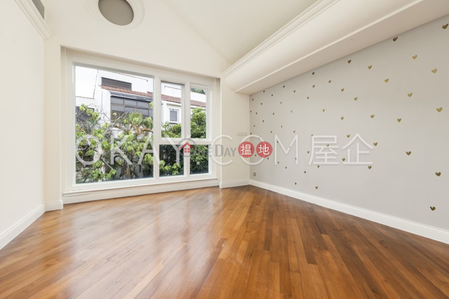 HK$ 200,000/ month Belvedere Close | Southern District | Exquisite house with terrace & parking | Rental