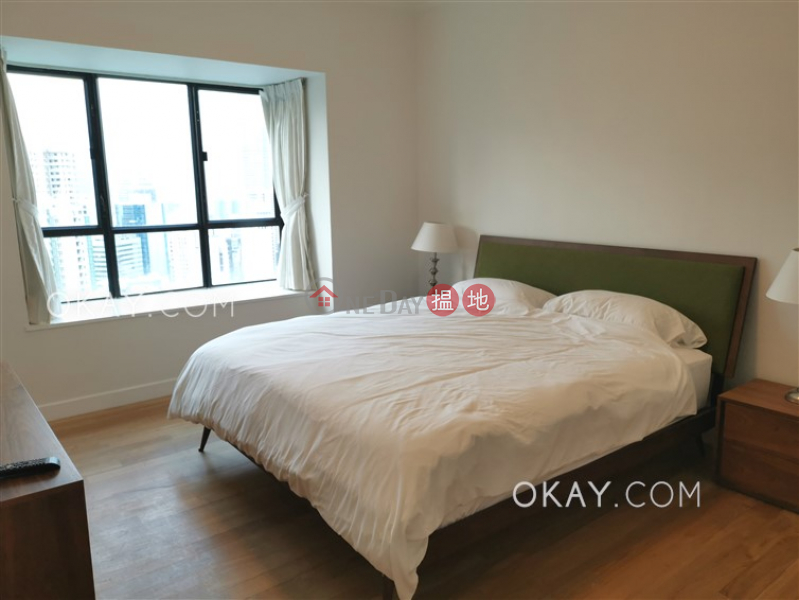 HK$ 79,000/ month, Dynasty Court Central District, Lovely 4 bedroom with balcony & parking | Rental