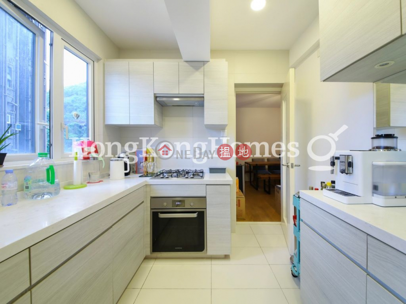 3 Bedroom Family Unit for Rent at Camelot Height | Camelot Height 金鑾閣 Rental Listings