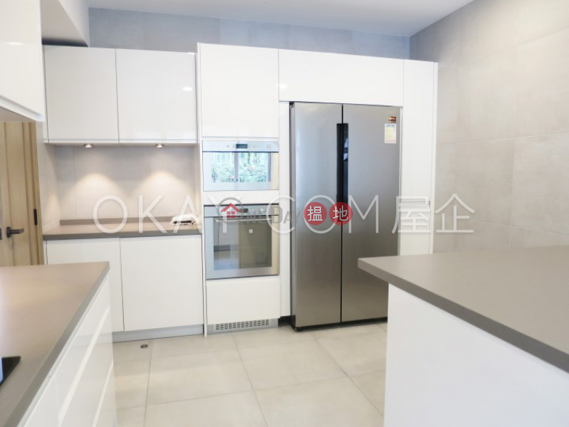 HK$ 128,000/ month 84 Repulse Bay Road | Southern District, Beautiful 4 bedroom with rooftop & parking | Rental