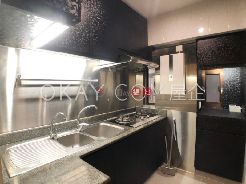 Property Search Hong Kong | OneDay | Residential, Sales Listings Nicely kept 3 bedroom with balcony & parking | For Sale
