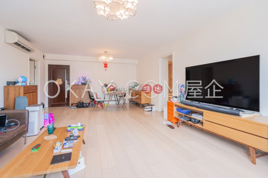 Property Search Hong Kong | OneDay | Residential | Sales Listings, Lovely 3 bedroom on high floor with parking | For Sale