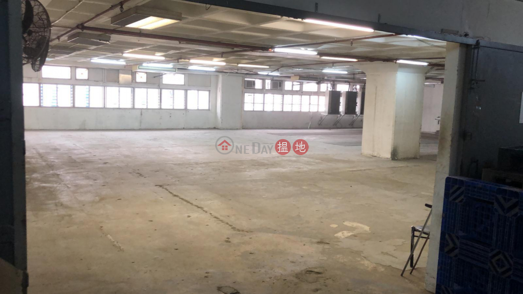 HK$ 63,000/ month, Kwai Shun Industrial Centre, Kwai Tsing District | Kwai Chung Kwai Shun Industrial Center: Extra-Large Cargo Lift And Ready-To-Use