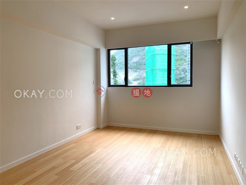 HK$ 190,000/ month | South Bay Hill Southern District | Lovely 4 bedroom with balcony & parking | Rental