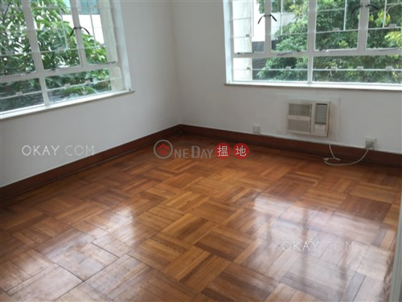 Unique 3 bedroom with rooftop & parking | Rental | 54 Stanley Village Road 赤柱村道54號 Rental Listings