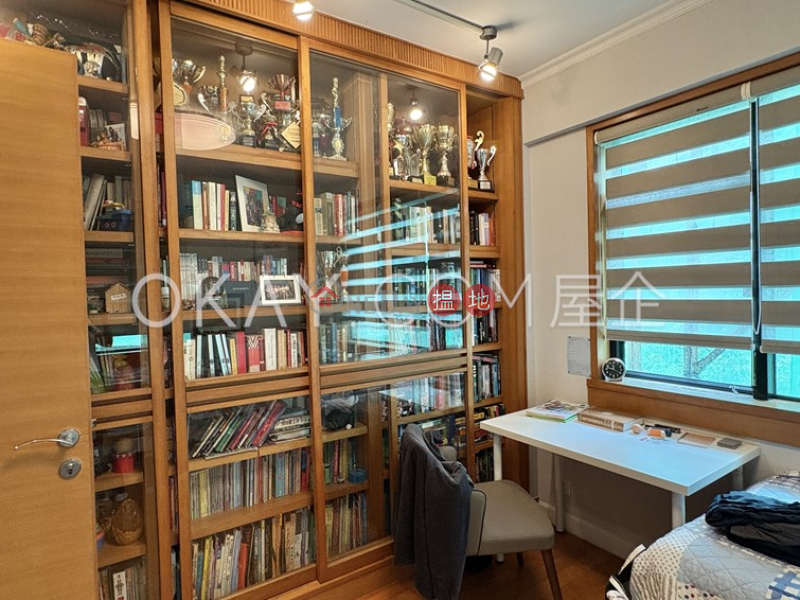 Property Search Hong Kong | OneDay | Residential Rental Listings Exquisite 3 bedroom with balcony & parking | Rental