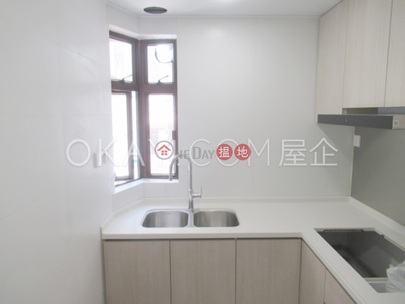 HK$ 35,000/ month, Corona Tower | Central District Popular 3 bedroom in Mid-levels West | Rental