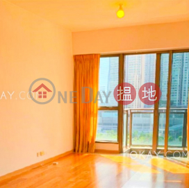 Rare 3 bedroom with balcony & parking | For Sale | The Austin The Austin _0