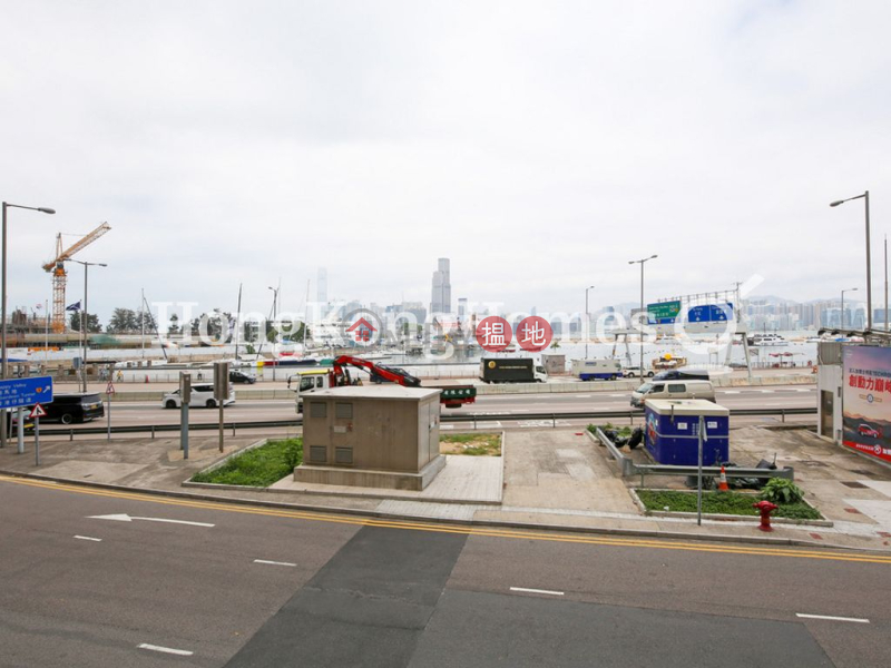 Property Search Hong Kong | OneDay | Residential Rental Listings | 3 Bedroom Family Unit for Rent at Riviera Mansion