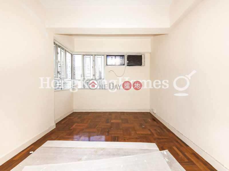 3 Bedroom Family Unit for Rent at Winway Court 3 Tai Hang Road | Wan Chai District Hong Kong | Rental, HK$ 25,000/ month