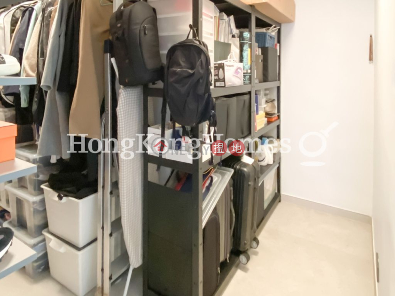 3 Bedroom Family Unit for Rent at Formwell Garden 46-48 Blue Pool Road | Wan Chai District | Hong Kong Rental HK$ 45,000/ month