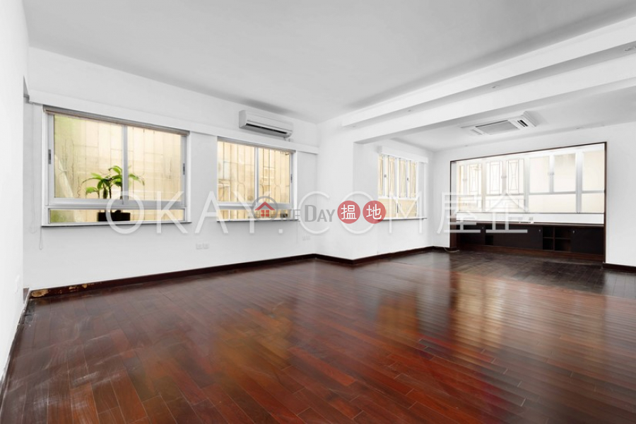 Luxurious 2 bedroom with terrace | For Sale | Bayview Mansion 樂觀大廈 Sales Listings