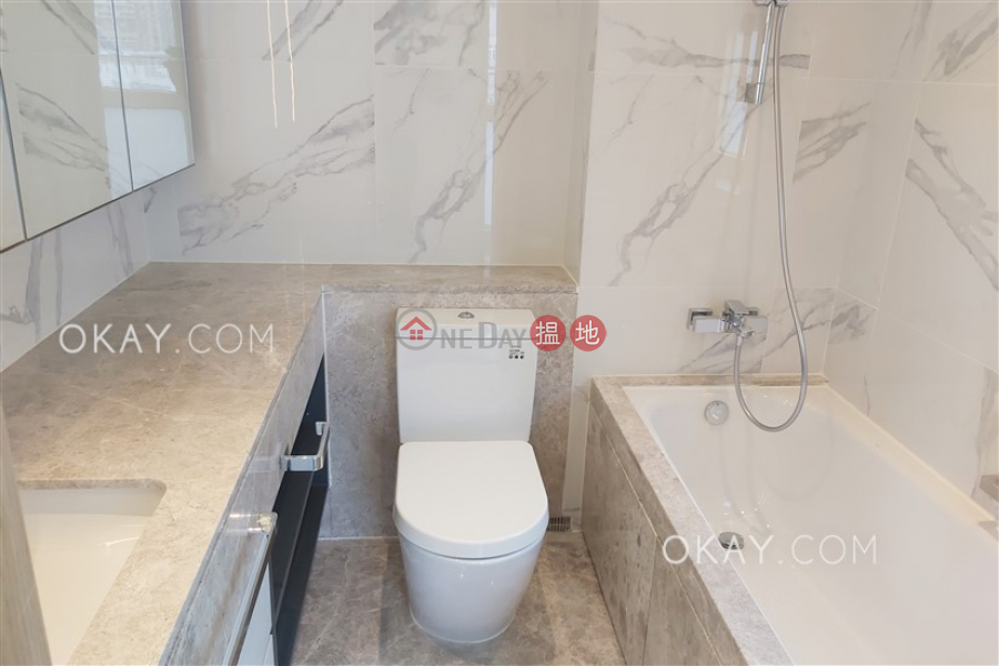 Gorgeous 3 bedroom with balcony | Rental, St. Joan Court 勝宗大廈 Rental Listings | Central District (OKAY-R42527)