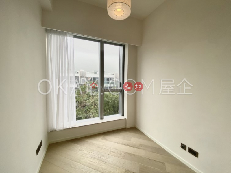 Nicely kept 3 bedroom with balcony | For Sale | Mount Pavilia Tower 12 傲瀧 12座 Sales Listings